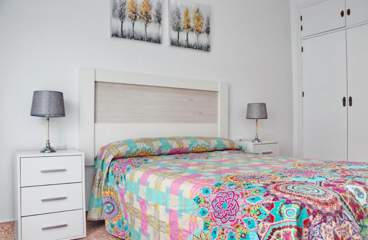 Apartamento Violeta كونيل ذي لا فرونتيرا المظهر الخارجي الصورة